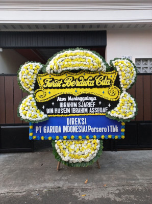 Papan Bunga Duka di Banguncipto